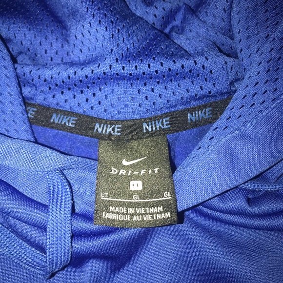 Nike Dri-Fit Hoodie - Picture 3 of 3